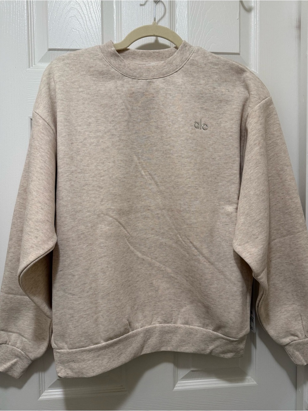 ALO Crewneck Sweatshirt in Oatmeal Heather Small